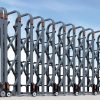 Lắp cửa cổng xếp inox