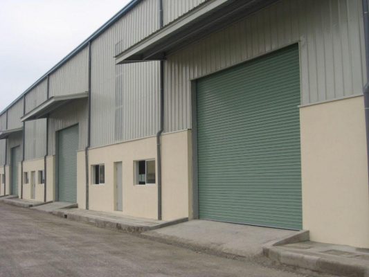 Lắp đặt cửa cuốn kéo tay tại Dĩ An