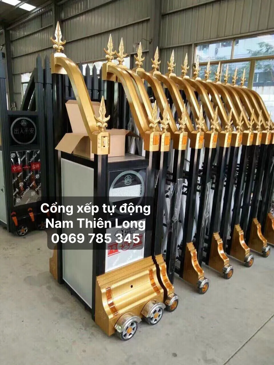 Nam Thiên Long báo giá cổng xếp tại Bình Dương mới nhất