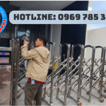 Cửa cổng xếp hoạt động như thế nào? Cấu tạo & Kinh nghiệm lựa chọn